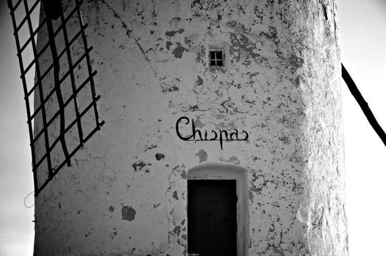 Cristiano Denanni Fotografo Reportage Don Chisciotte Mulini A Vento Bianco Nero