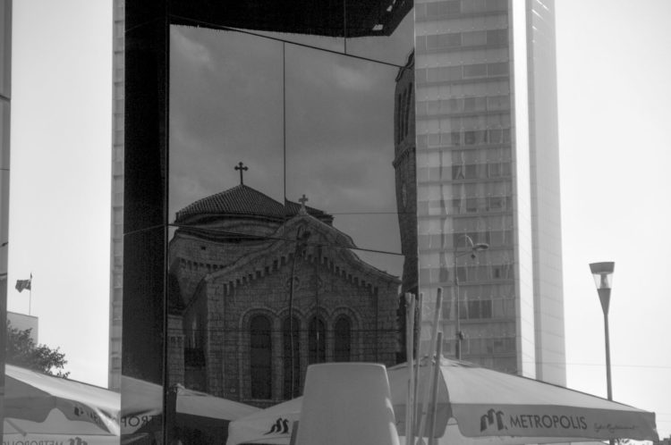 Sarajevo Bosnia Erzegovina Cristiano Denanni Reporter Chiesa Fotografia Bianco Nero