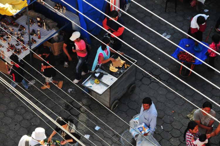 Mercato artigianato Otavalo Ecuador Street Food Cristiano Denanni reporter