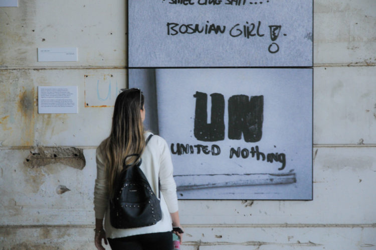 Cristiano Denanni Reportage Srebrenica Genocidio Guerra Ragazzi Scuola Nazioni Unite Biosnian Girl