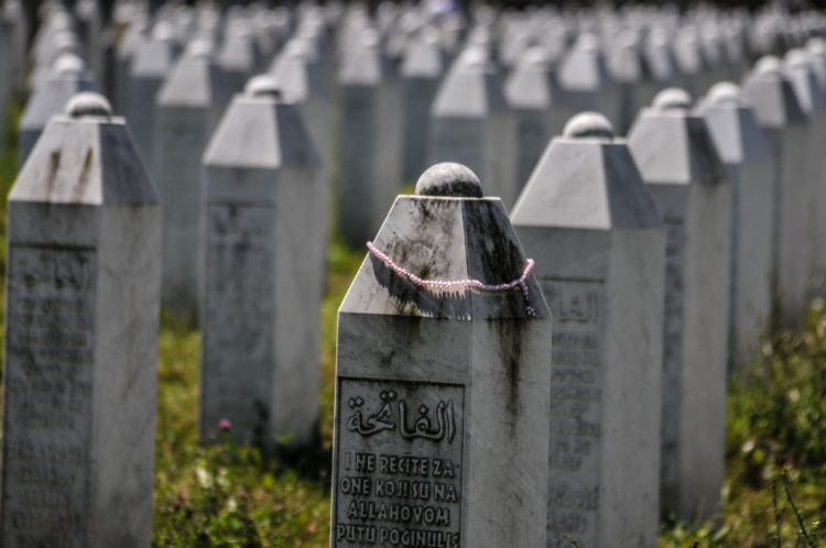 Cristiano Denanni Reportage Srebrenica Genocidio Lapidi Musulmani MemorialBosnia Guerra