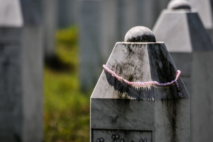 Cristiano Denanni Reportage Srebrenica Genocidio Bosnia Erzegovina Memorial Cimitero Lapidi