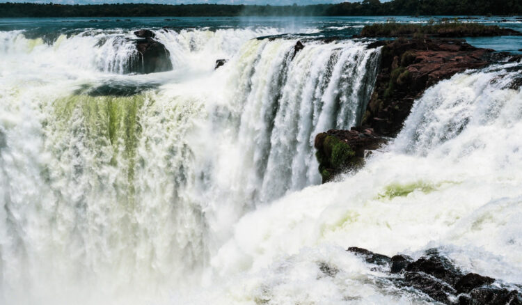 Garganta del Diablo Cataratas de Iguazù Argentina Brasile Paraguay