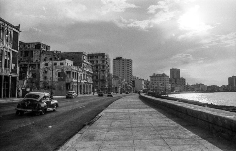 Reportage di viaggio Cuba il Malecon dell'Havana