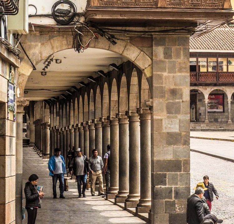 Cristiano Denanni Reportage in Sud America Cusco Perù Portici in centro storico